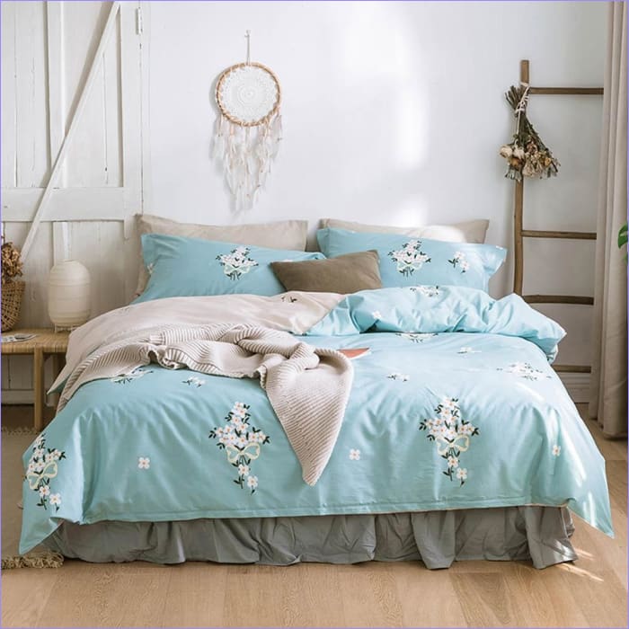 Obliečka Na Perinu S Tyrkysovým Kvetom