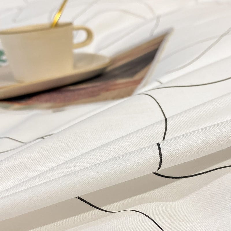 Biela Prikrývka S Čiernym Okrajom