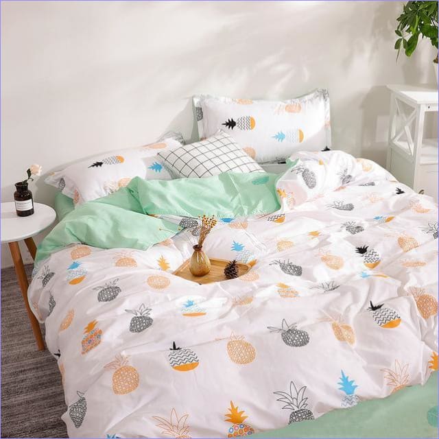 Viacfarebná Moderná Prikrývka Z Ananásu